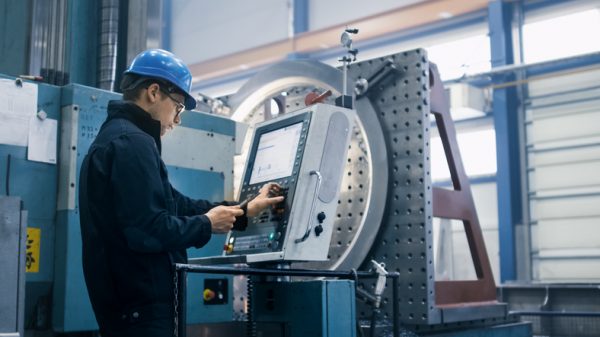 VITENDA có những chuyên gia máy CNC giỏi nhiều kinh nghiệm